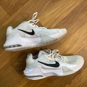 Nike Air Max Impact 4 White Black Pure Platinum Men Basketball Shoes Size US 8